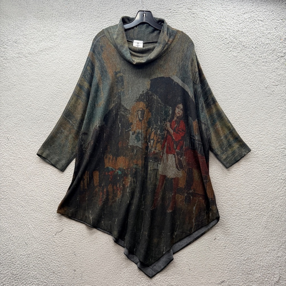 Elegant Cowl Neck Tunic with Artistic Print